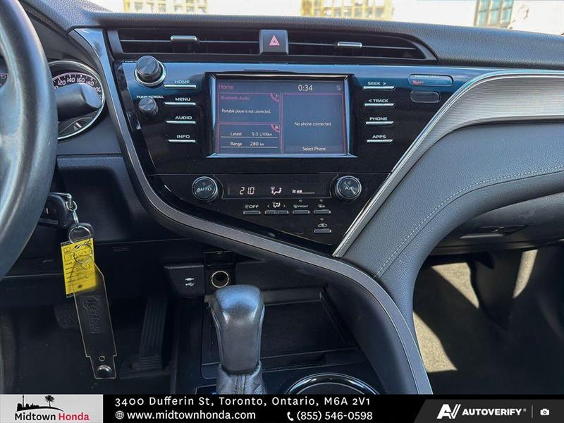 toyota Camry 2018 - 23