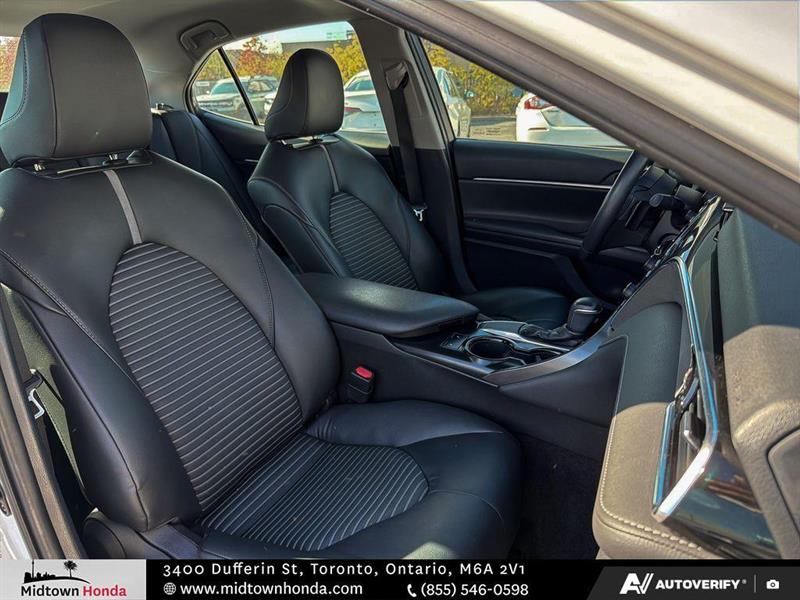 toyota Camry 2018 - 26