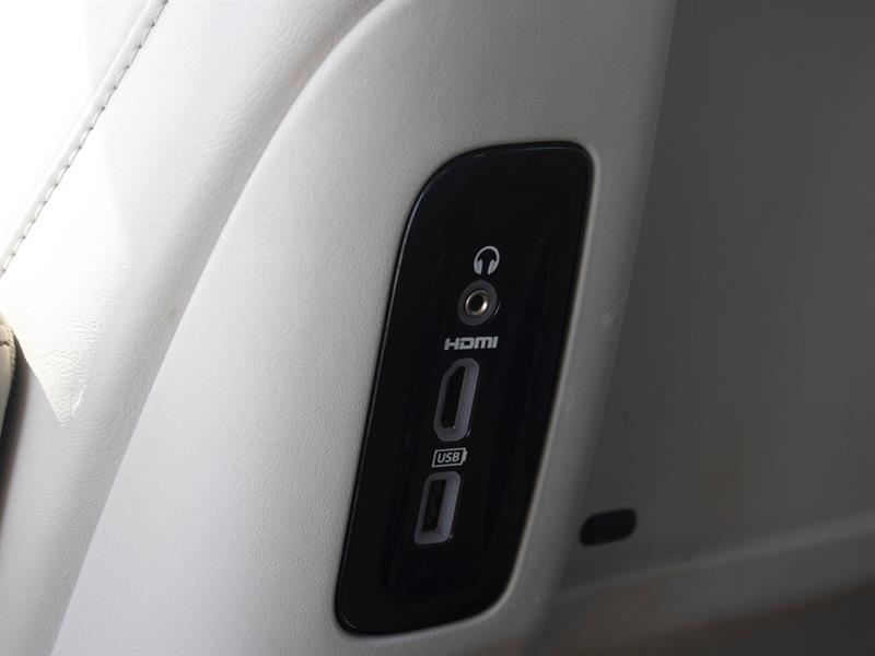 chrysler Pacifica 2017 - 24