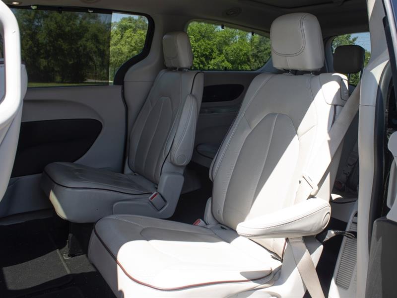 chrysler Pacifica 2017 - 27