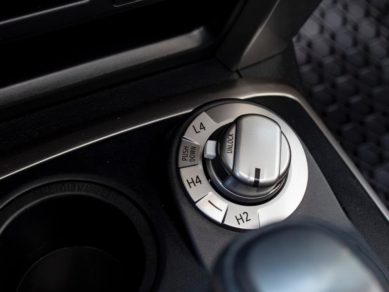 toyota 4Runner 2022 - 26