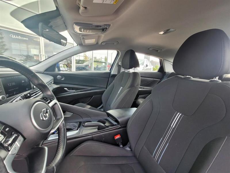 hyundai Elantra 2022 - 14