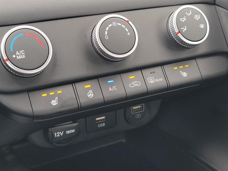 hyundai Elantra 2022 - 24