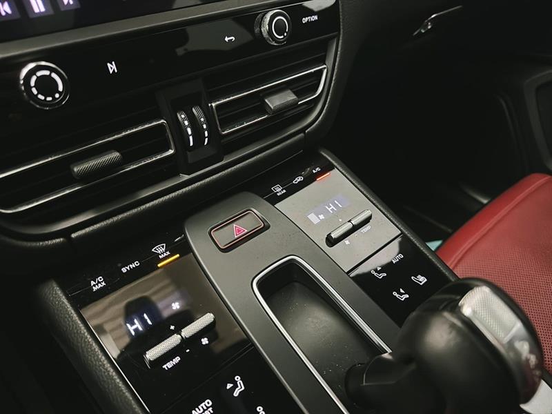 porsche Macan 2023 - 36