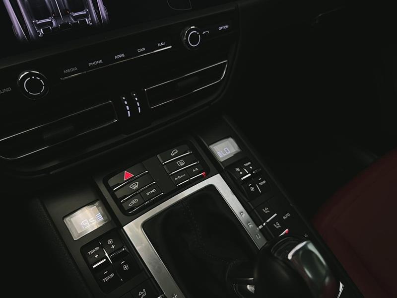 porsche Macan 2021 - 39