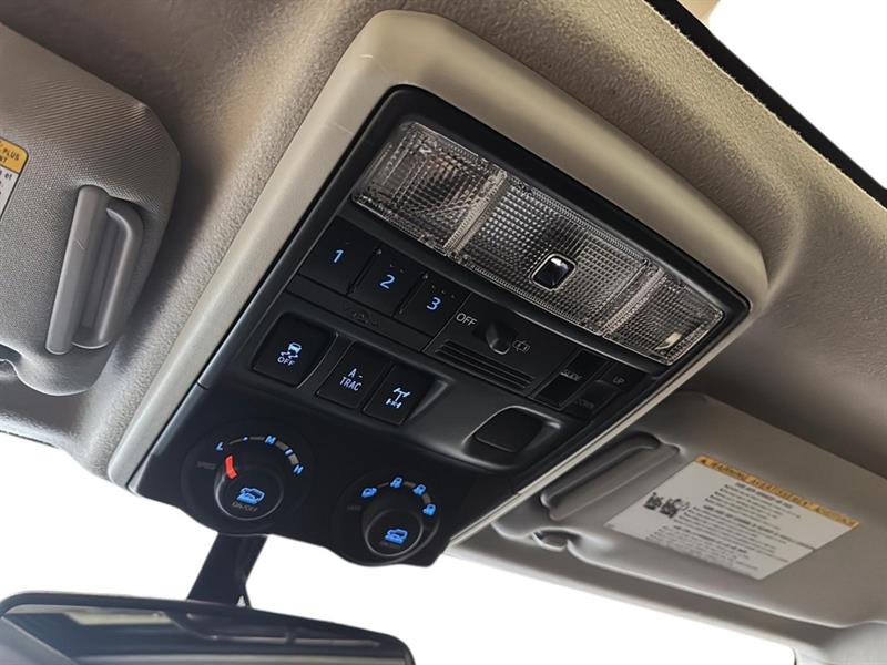 toyota 4Runner 2018 - 32