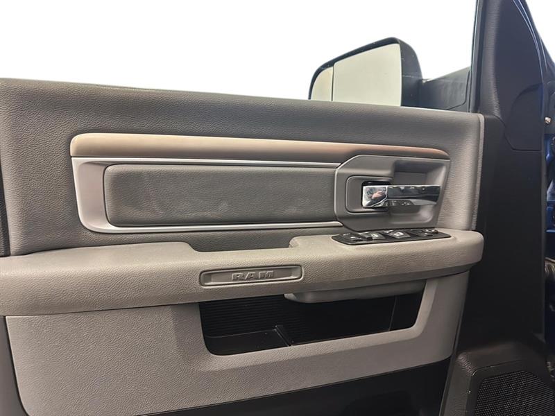 ram 1500 Slt 2018 - 11