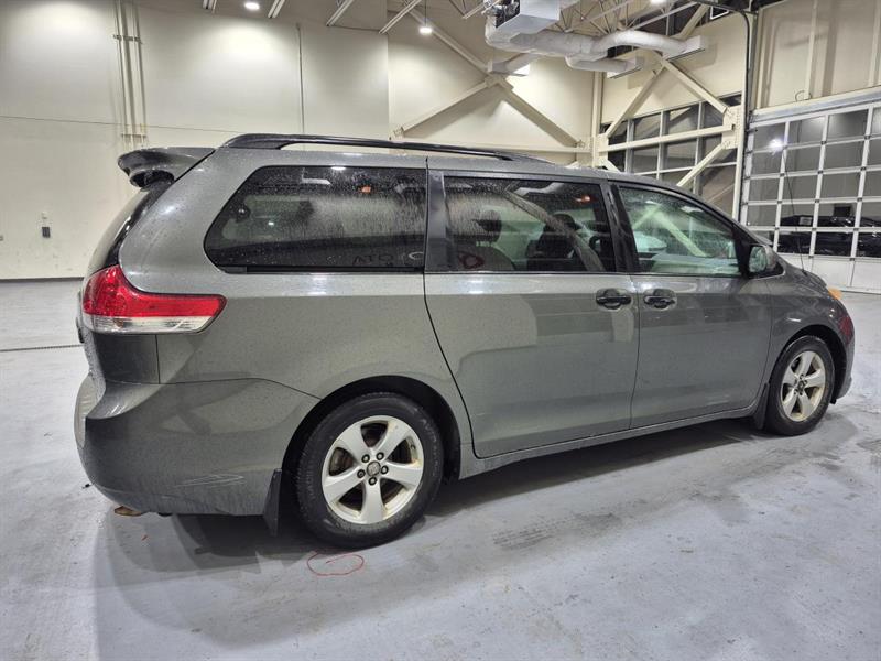 toyota Sienna 2012 - 3