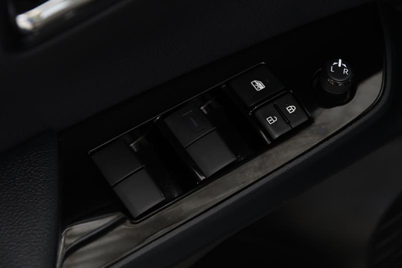 toyota Prius Prime 2022 - 13