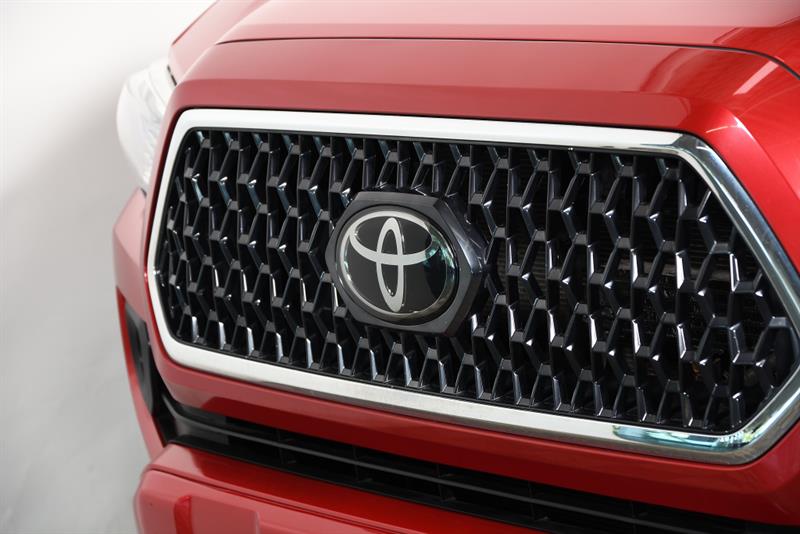 toyota Tacoma 2018 - 6