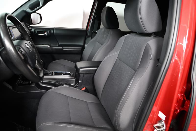 toyota Tacoma 2018 - 13