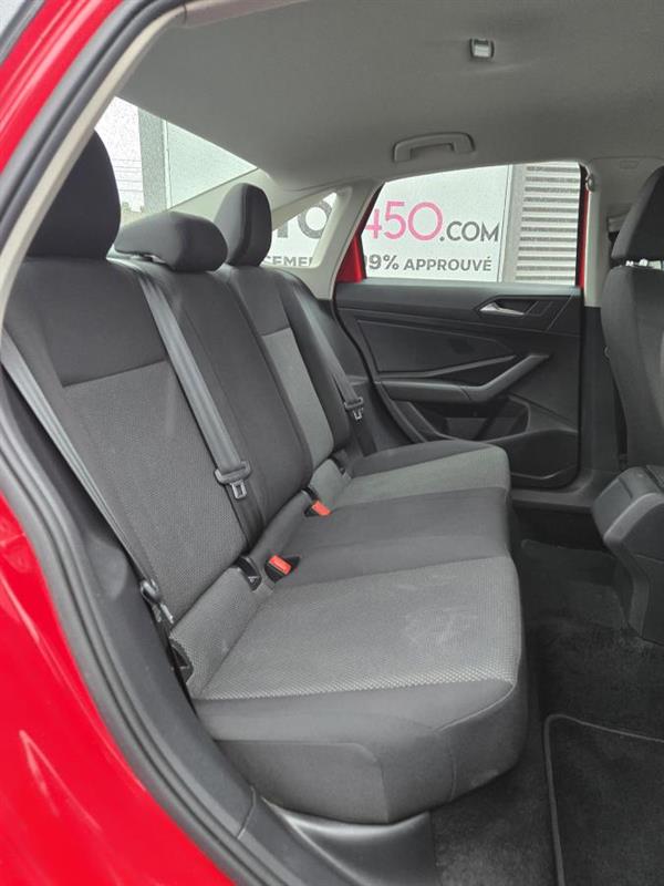 volkswagen Jetta 2019 - 12