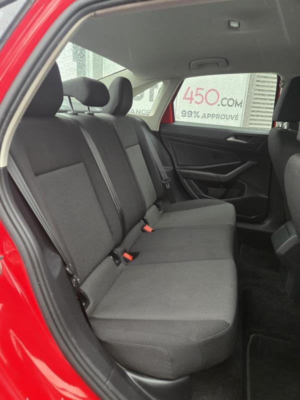 volkswagen Jetta 2019 - 12