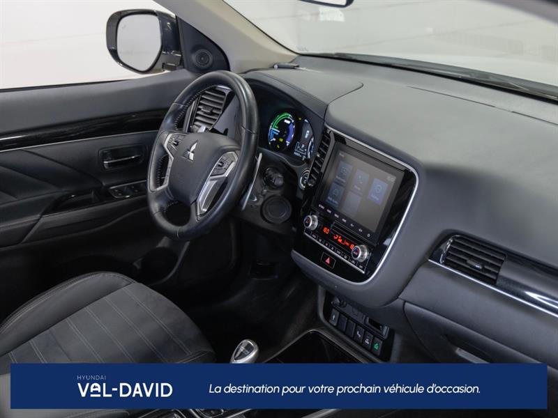 mitsubishi Outlander PHEV 2022 - 17