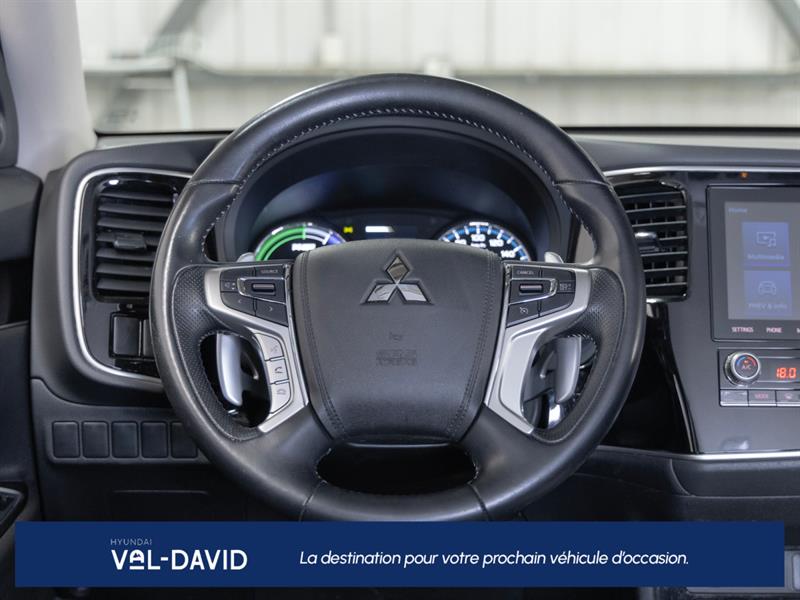 mitsubishi Outlander PHEV 2022 - 24