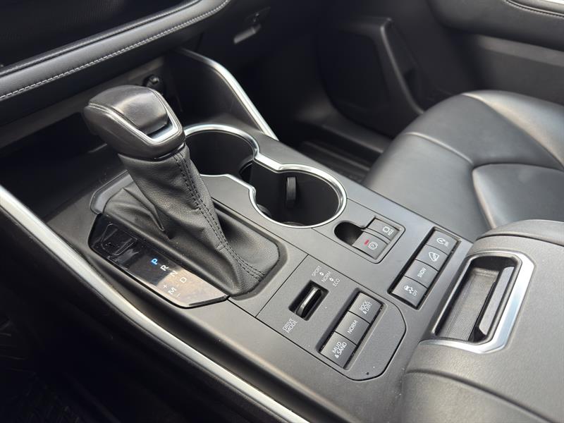 toyota Highlander 2021 - 19