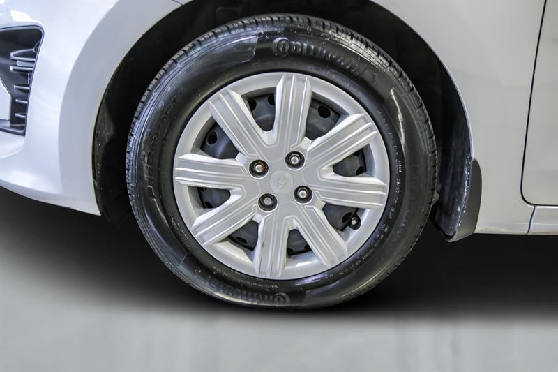 kia Rio 5 portes 2023 - 11