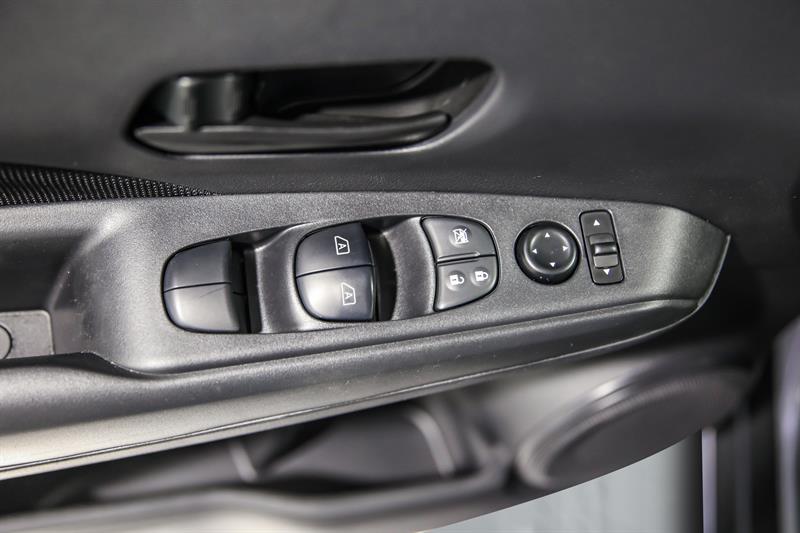 nissan Kicks 2023 - 13