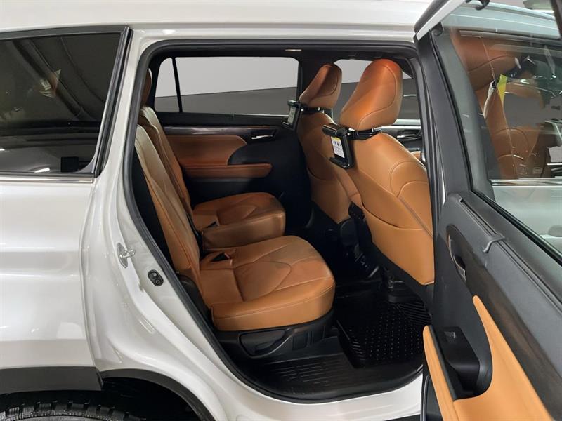 toyota Highlander 2023 - 20