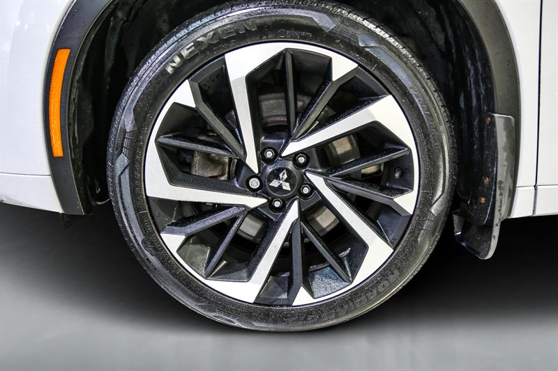 mitsubishi Outlander 2022 - 12