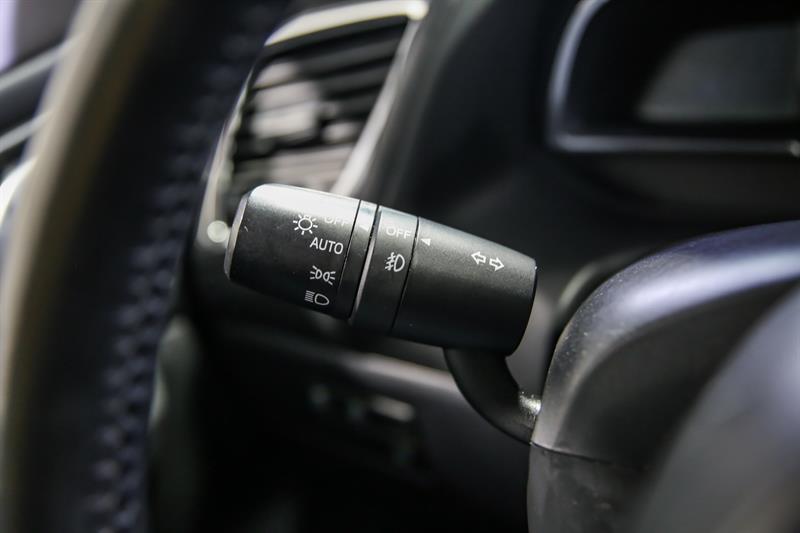 mazda Mazda3 2018 - 19