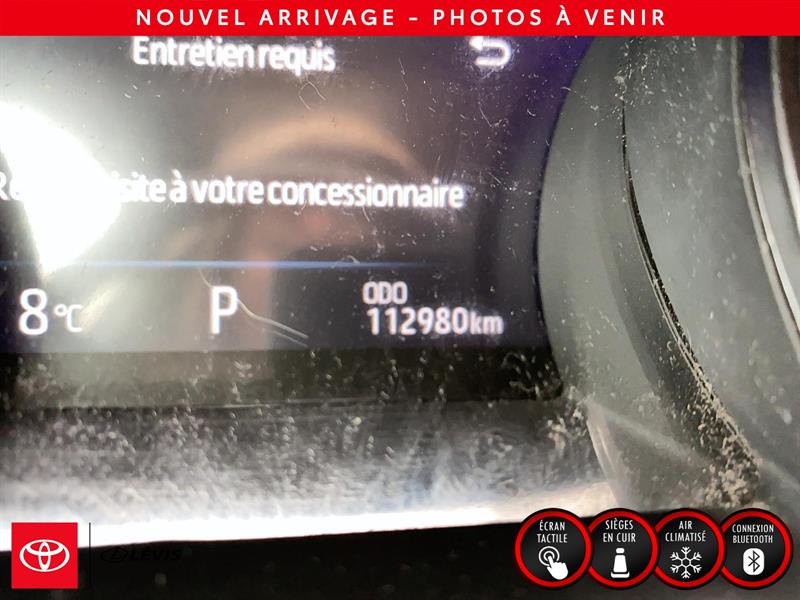 toyota Camry 2022 - 5