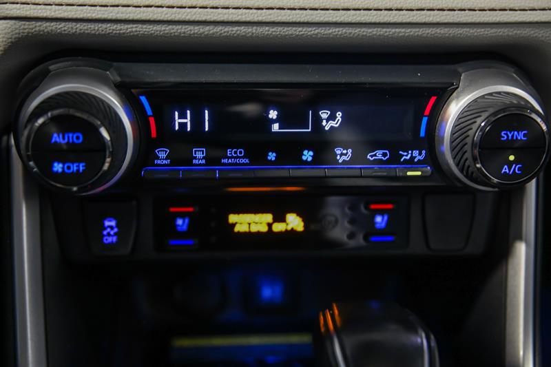 toyota RAV4 2019 - 25