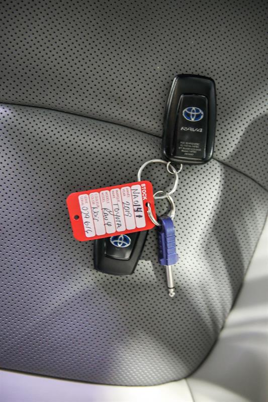 toyota RAV4 2019 - 30