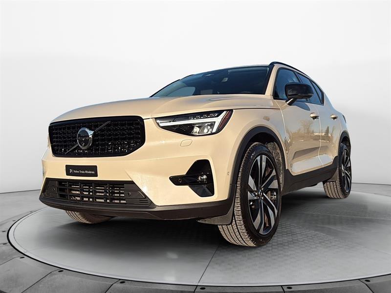 volvo XC40 2025 - 3
