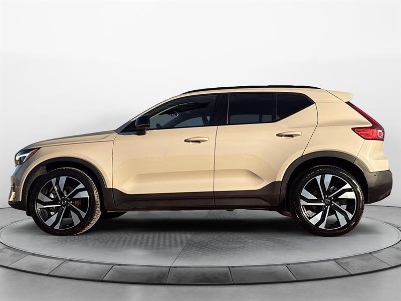 volvo XC40 2025 - 8