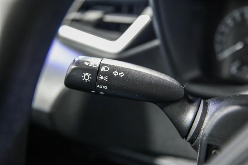 toyota Corolla 2020 - 18