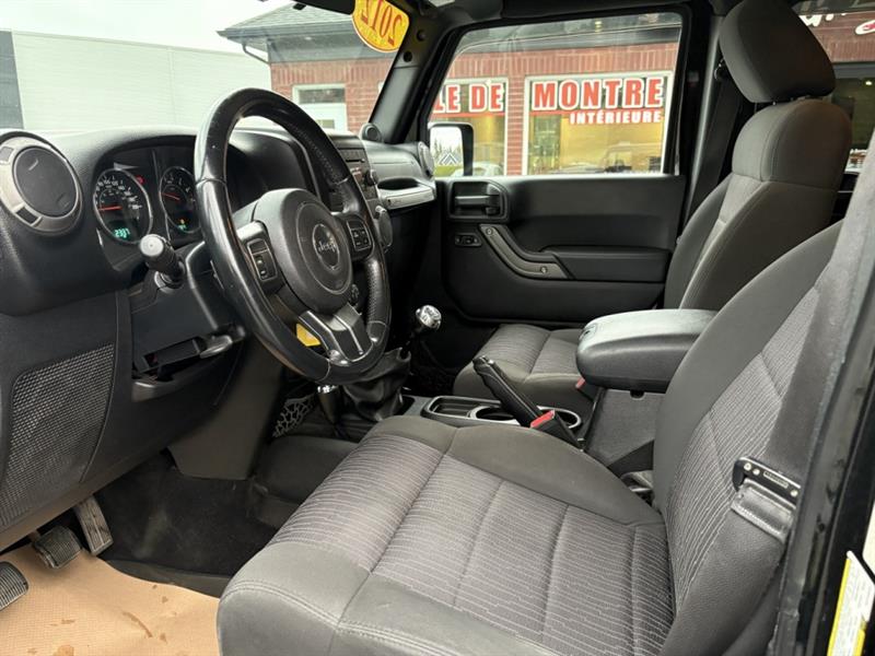 jeep Wrangler Unlimited 2012 - 9