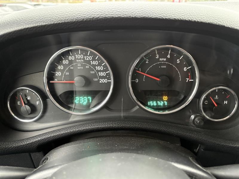 jeep Wrangler Unlimited 2012 - 11