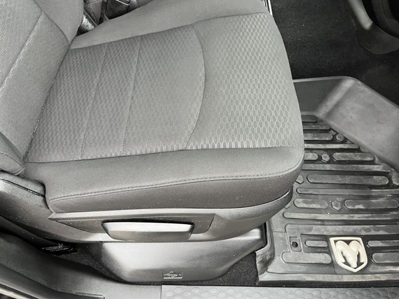 ram 1500 Classic 2020 - 12