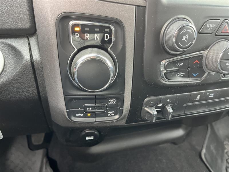 ram 1500 Classic 2020 - 24