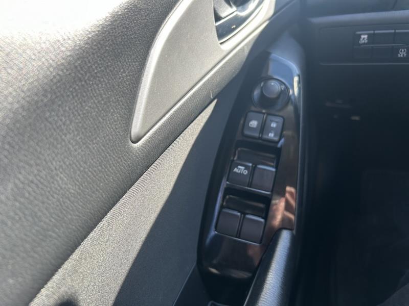 mazda Mazda3 2017 - 19