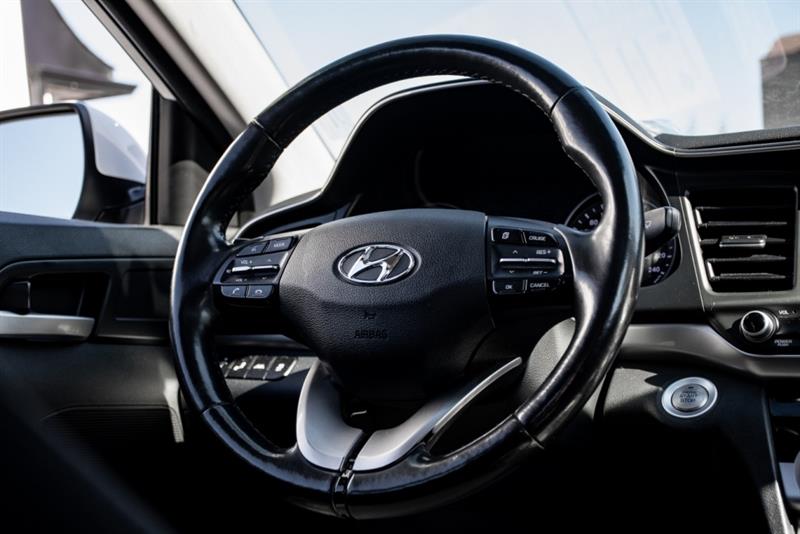 hyundai Elantra 2020 - 19