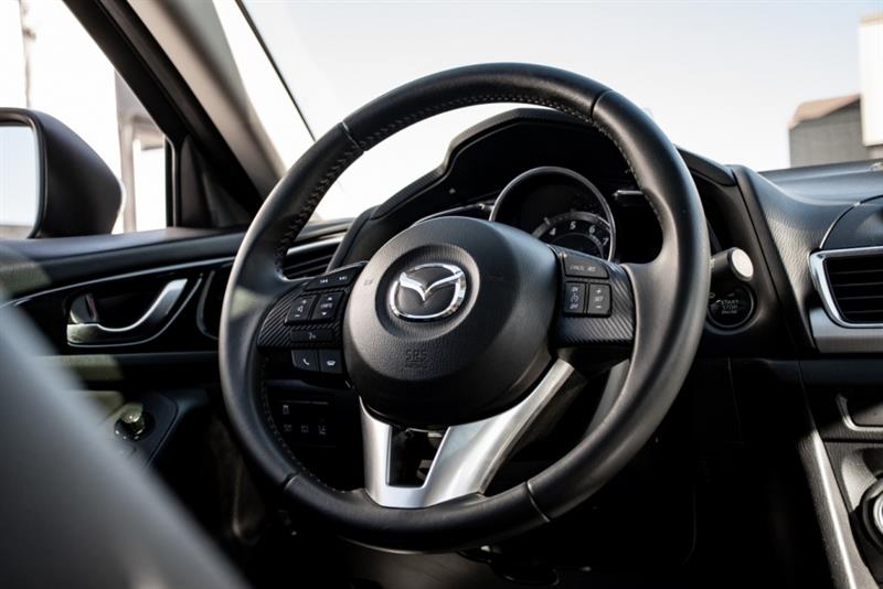 mazda Mazda3 2016 - 19