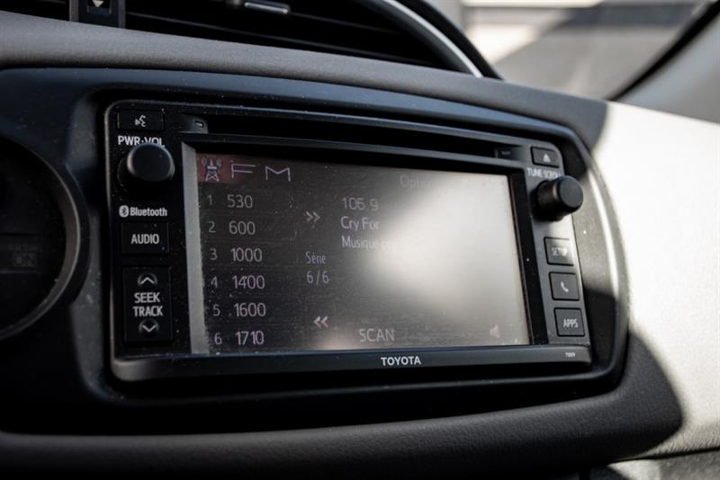 toyota Yaris 2016 - 21