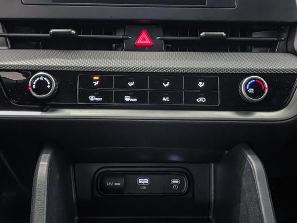 kia Sportage 2023 - 20