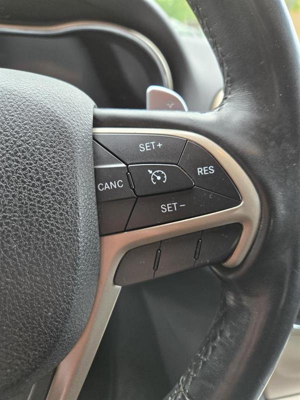 jeep Grand Cherokee 2015 - 19