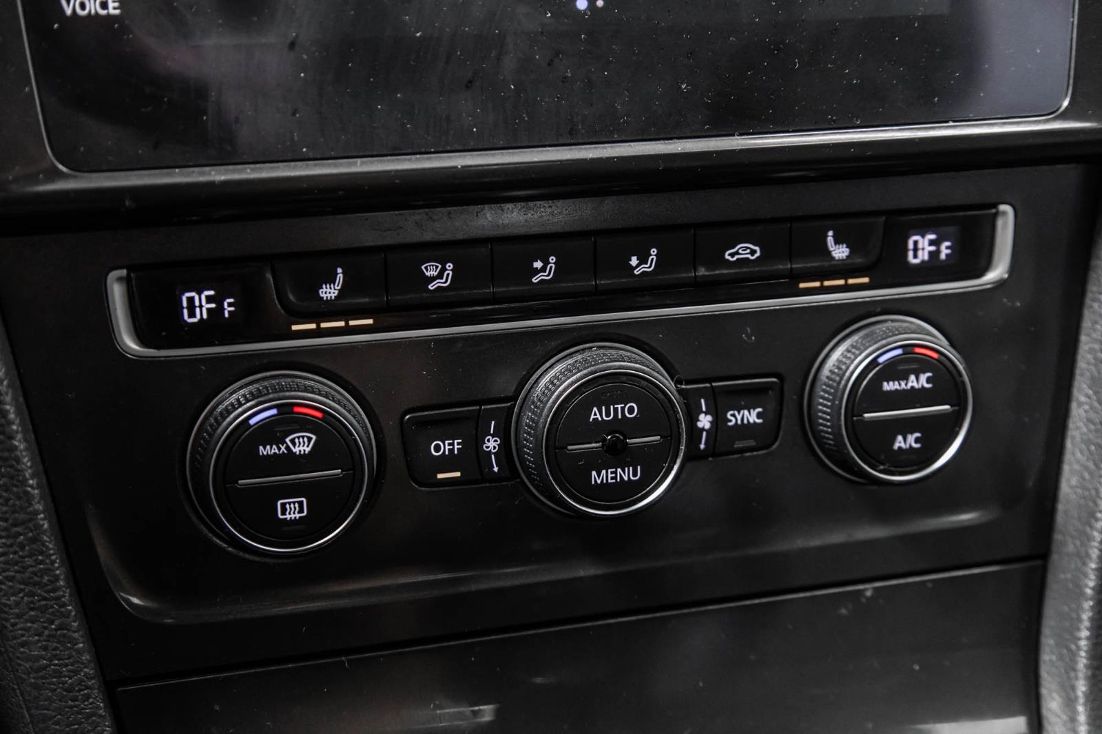 volkswagen Golf 2021 - 31