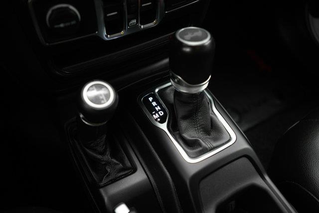 jeep Wrangler 2023 - 12