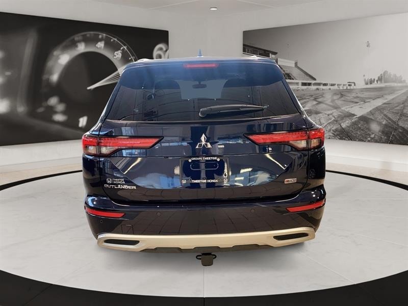 mitsubishi Outlander 2022 - 5