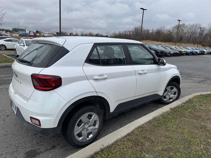 hyundai Venue 2022 - 3