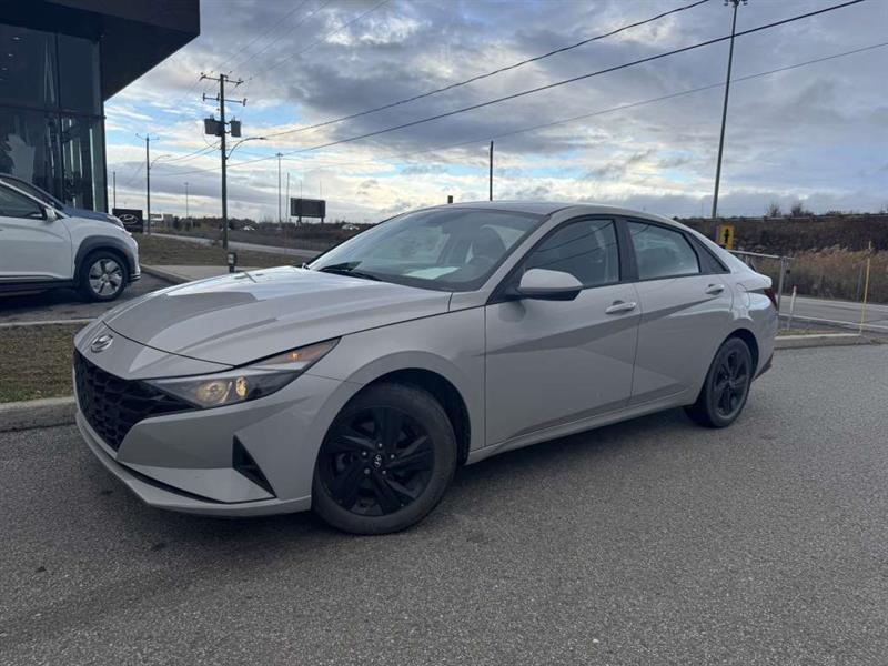 hyundai Elantra 2023