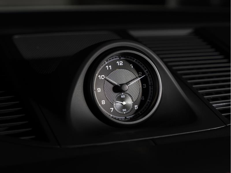 porsche Macan 2024 - 25