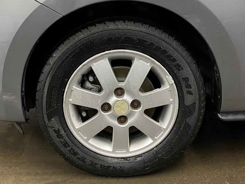 mitsubishi Mirage 2020 - 12