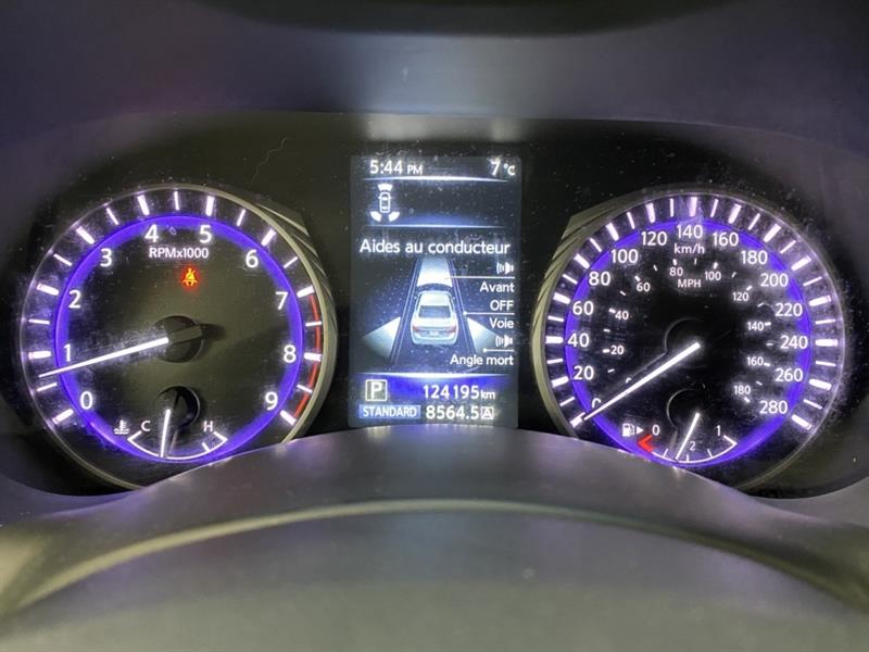 infiniti Q50 2016 - 26