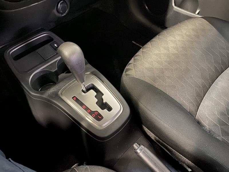 mitsubishi Mirage 2023 - 27